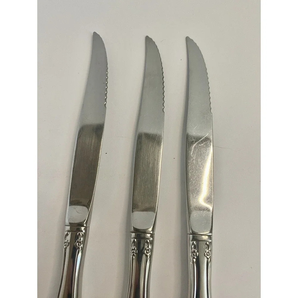 Sears Roebuck Tradition USA LAKEWOOD Set Of 3 Steak Knives (Oneida Pattern)